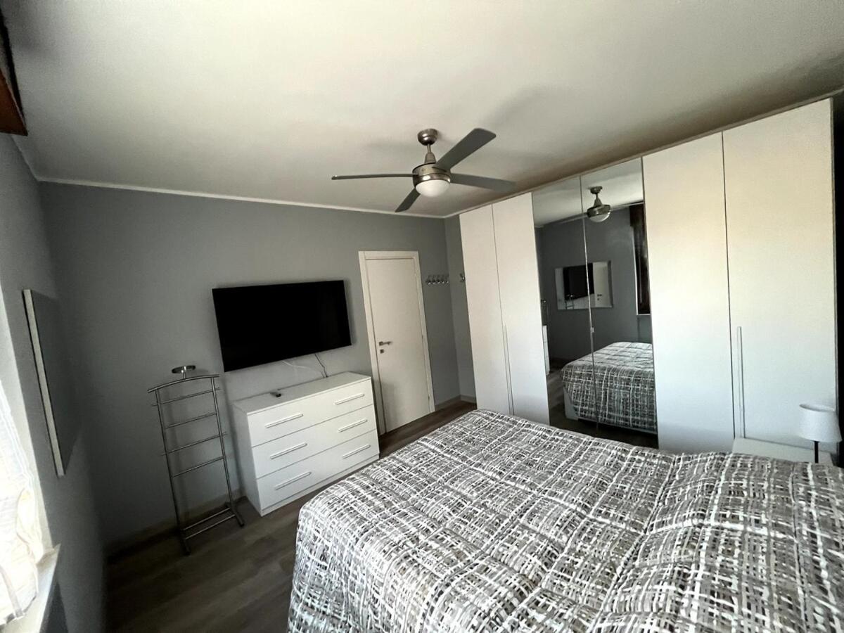Bilocale Con Netflix Incluso Apartment Lodi Exterior photo